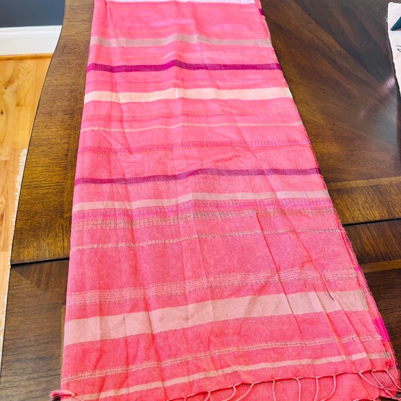 Collection of Five Preloved Branded or Fashion Silk-like Polyester Scarfs (GUC) - Picture 17 of 17